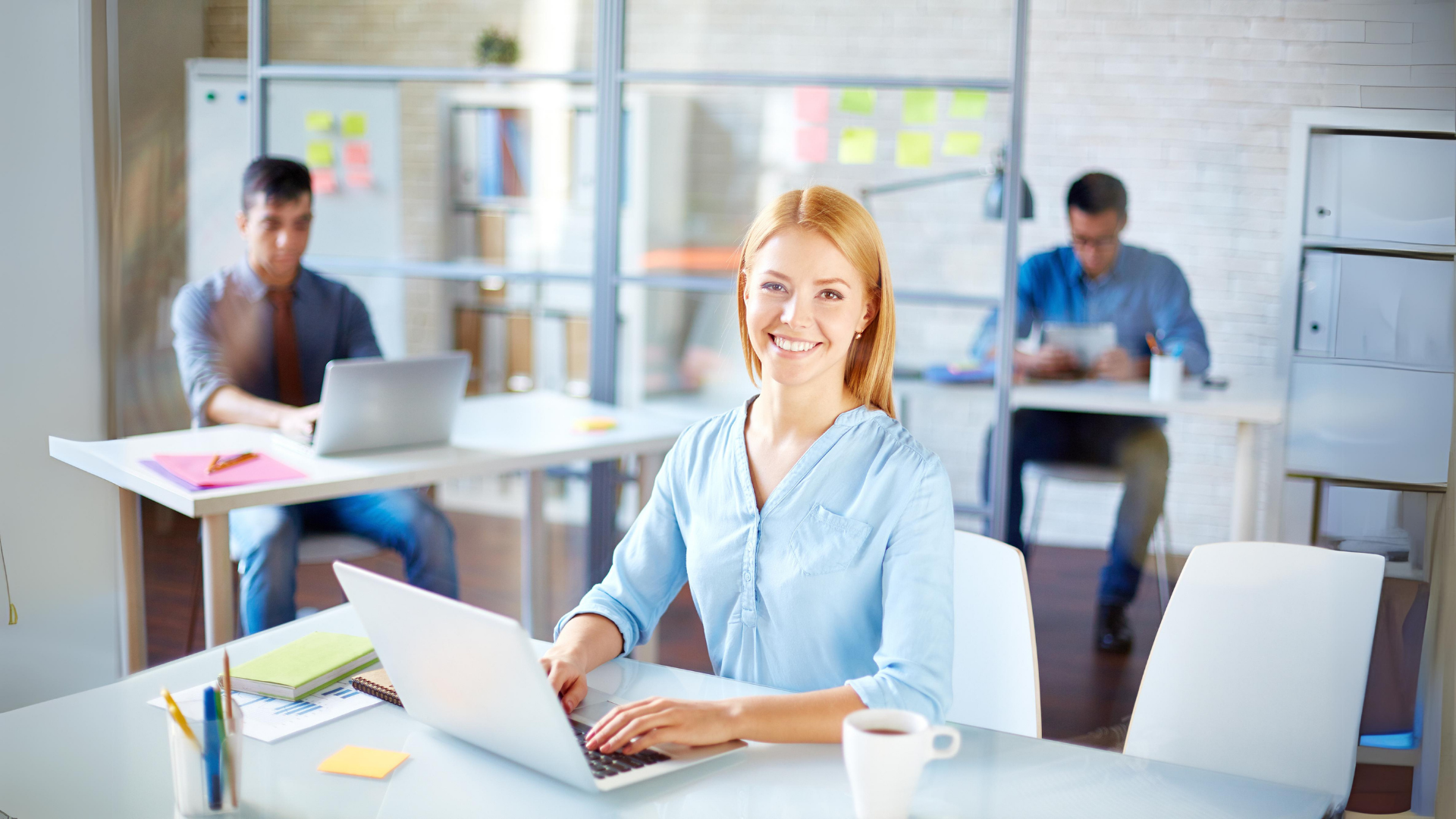 Sekreter Masası ile Ara Personel Yönetimini Tasarlayın